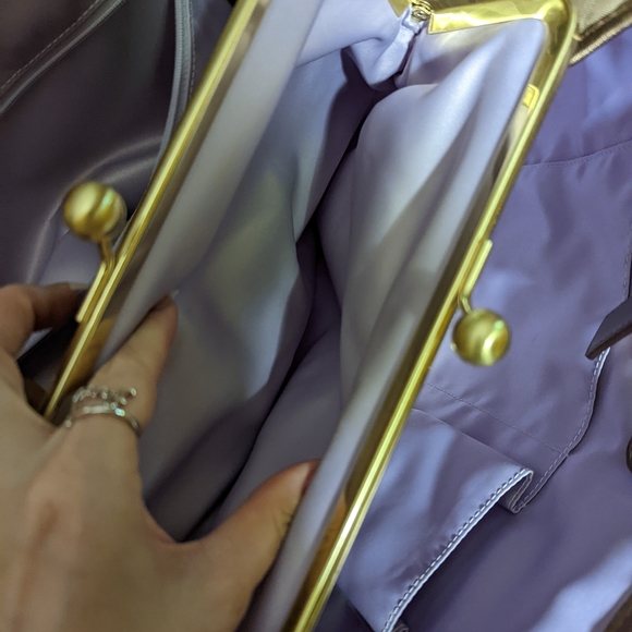 3 pocket coach purse - Picture 9 of 12